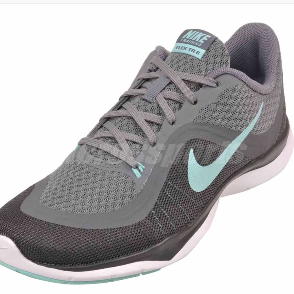 Women’s Nike Training Flex TR 6 size 9.5